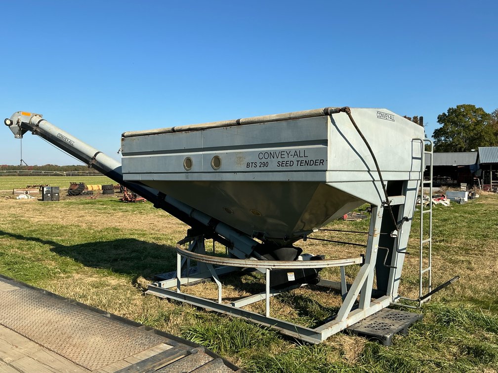 Convey-All BTS-290-SP Seed Tender with Honda Engine