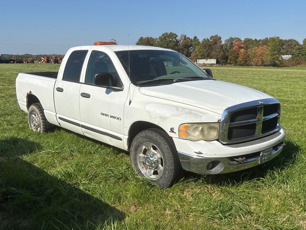 2004 Dodge Ram 2500 Pickup Truck