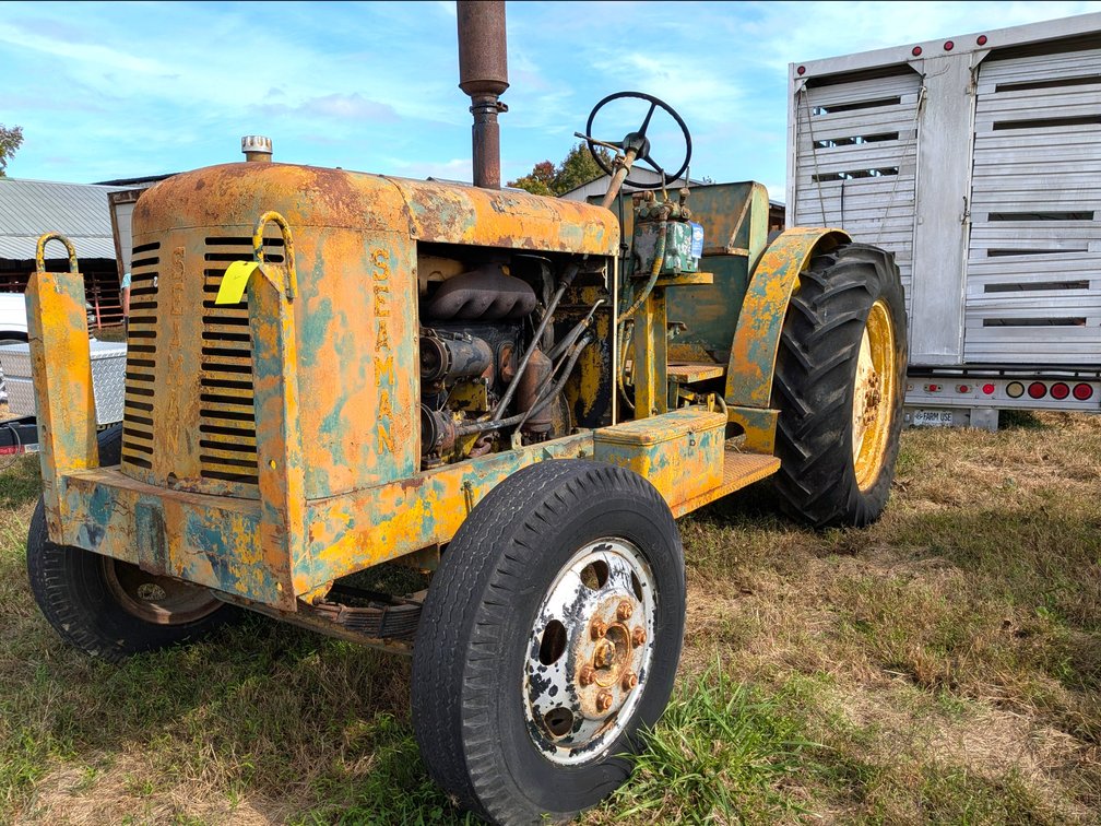 Seaman Industrial Tractor with Detroit Diesel Engine