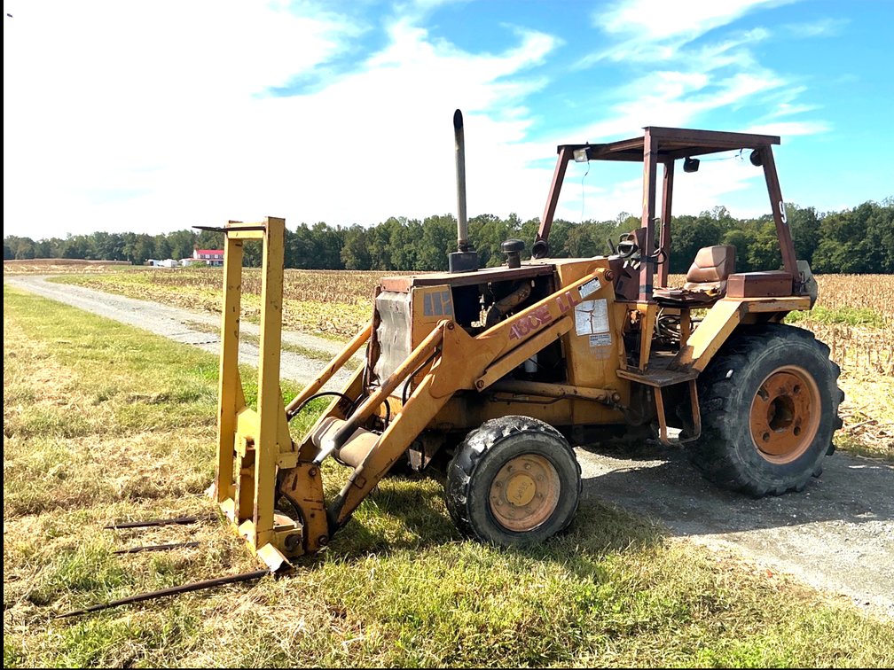 Case 480E LL Loader Tractor