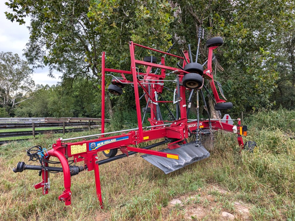 New Holland ProRotor 3226 Rake