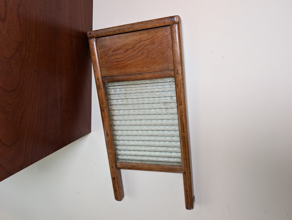 Glass Wash Board 