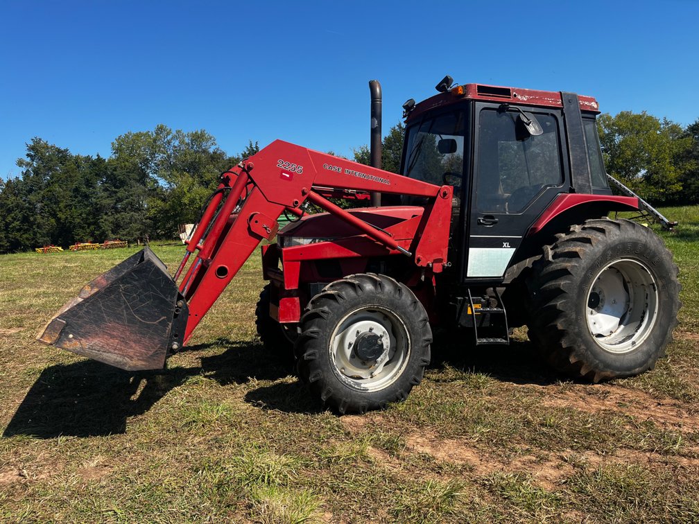 Case International 4210 4x4 Tractor