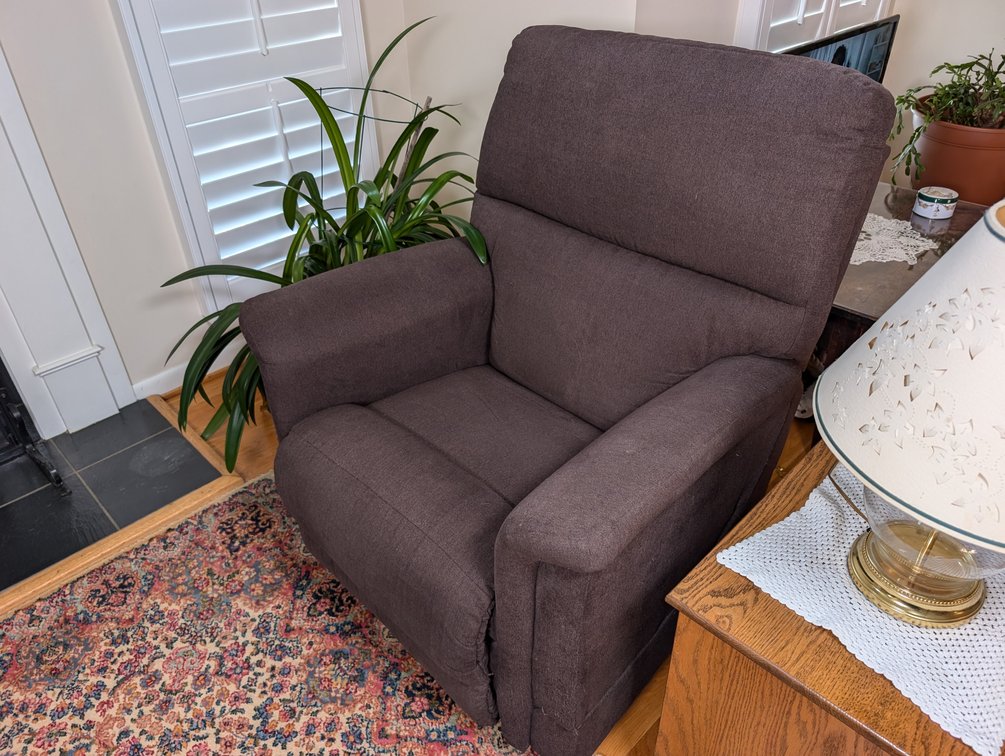 La-Z-Boy Swivel Recliner