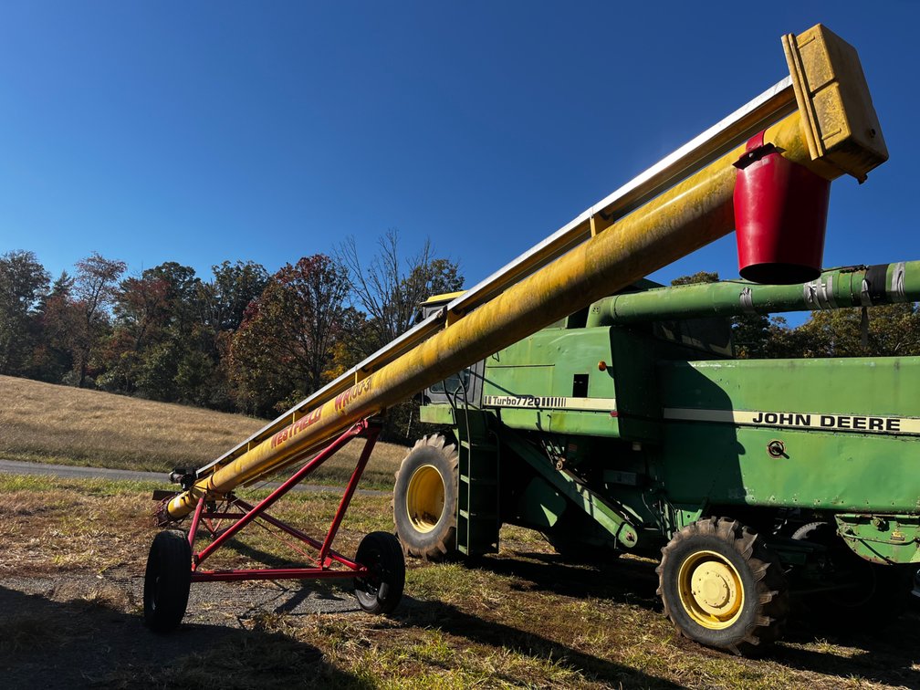 Westfield WR100-31 Transport Grain Auger