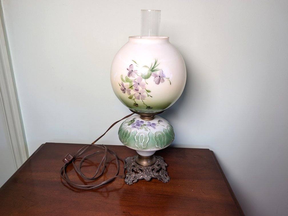 Double Globe Electric Lamp
