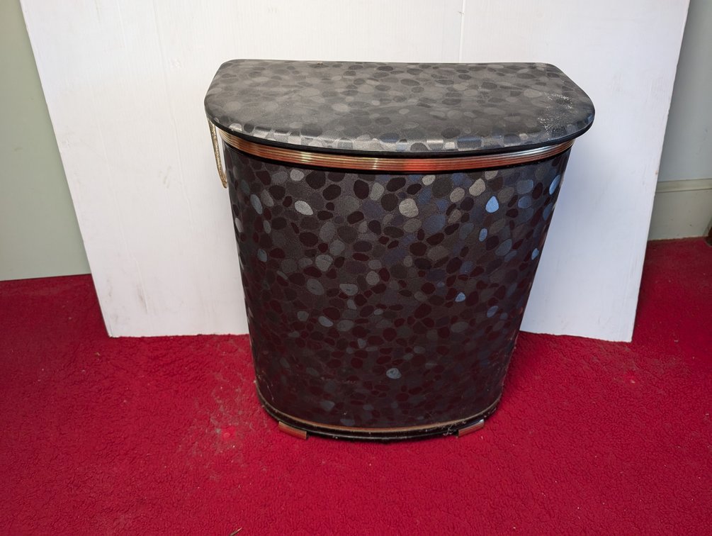 Vintage Clothes Hamper
