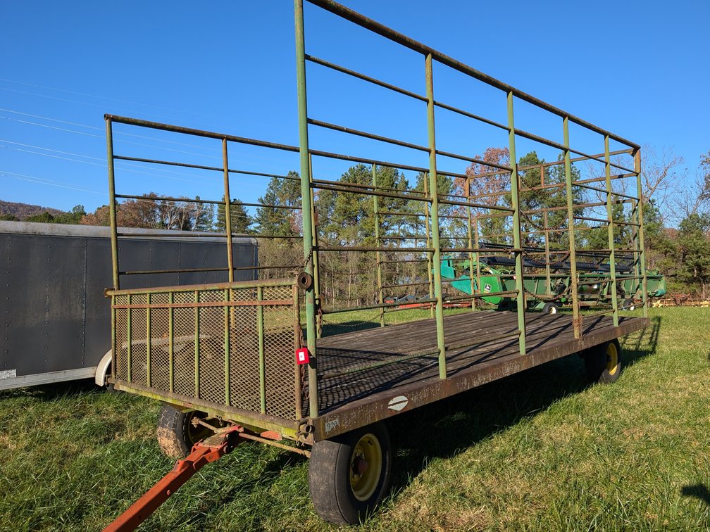 Diller 920 Bale Wagon