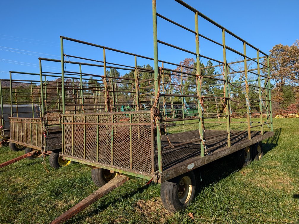 Diller 818 Bale Wagon