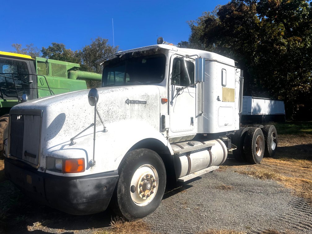 1996 International 9400 Truck