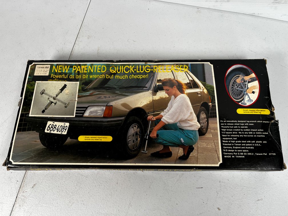 Quick-Lug Releaser