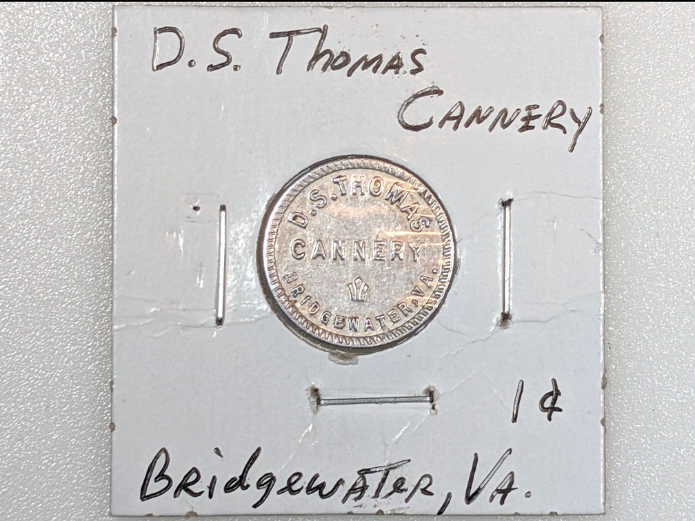 D.S. Thomas Cannery 1 Cent Store Token