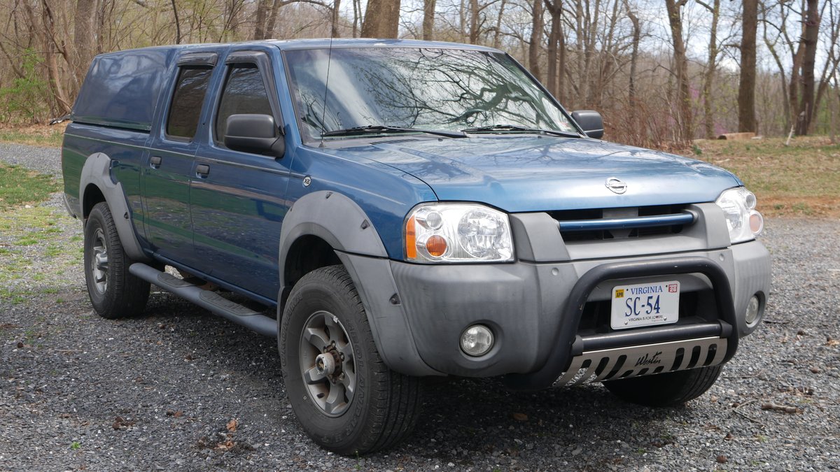 2003 Nissan Frontier XE 4x4 Crew Cab Pickup