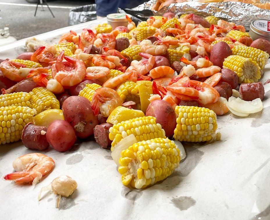 Low Country Boil For 12 People At Gary And Erma Showalters