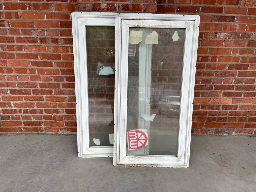 Lot of (2) MW vinyl awning windows