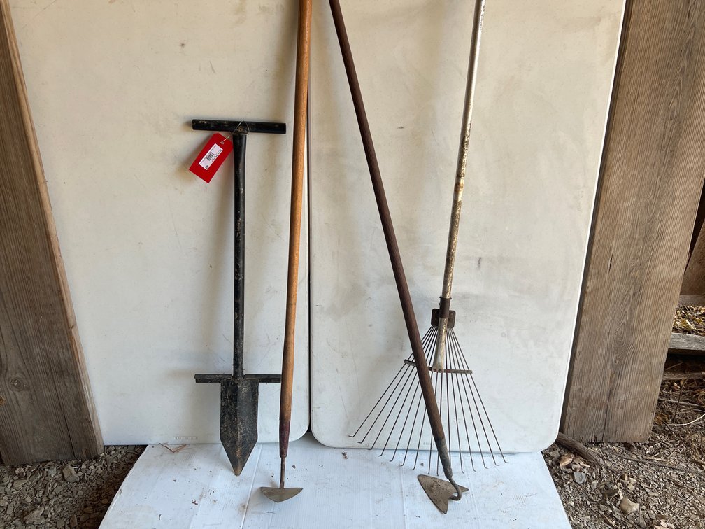 Long Handled Yard Tools