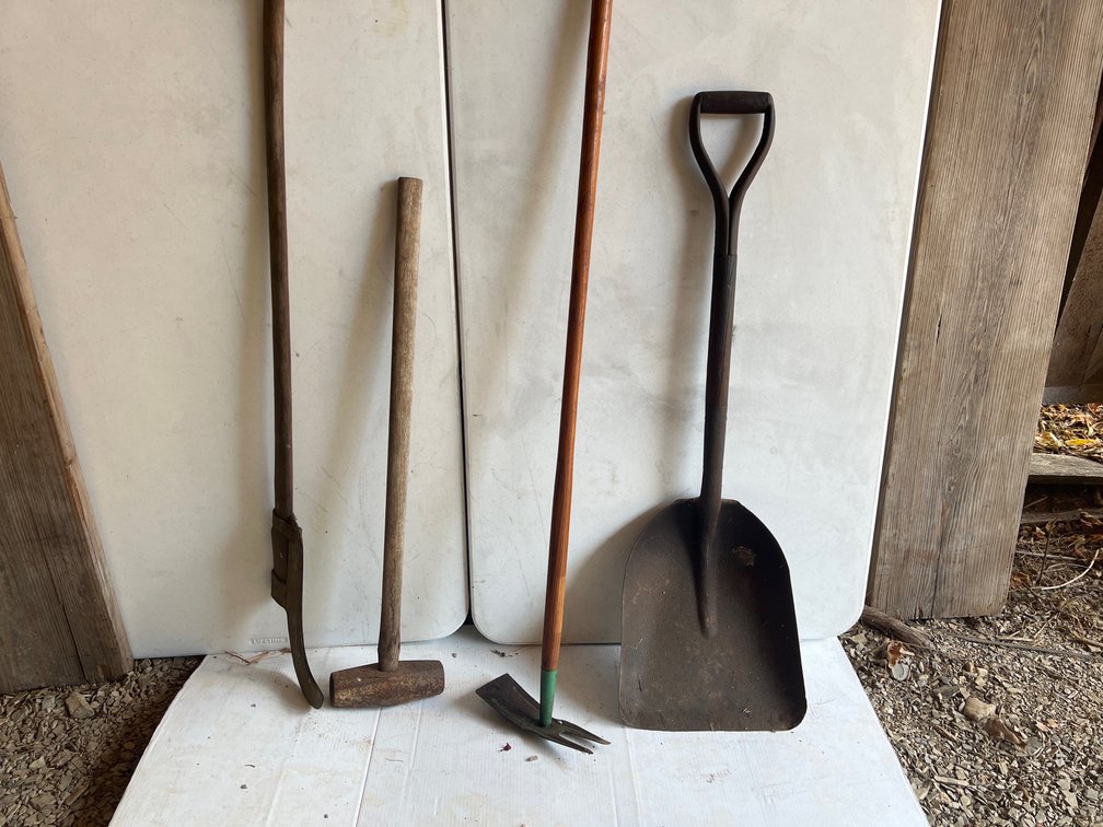Long Handled Yard Tools