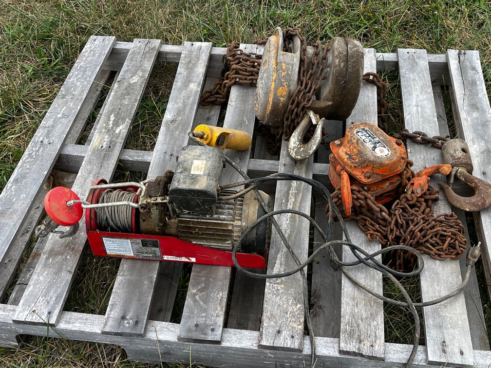 Two Chain Hoists and Winch