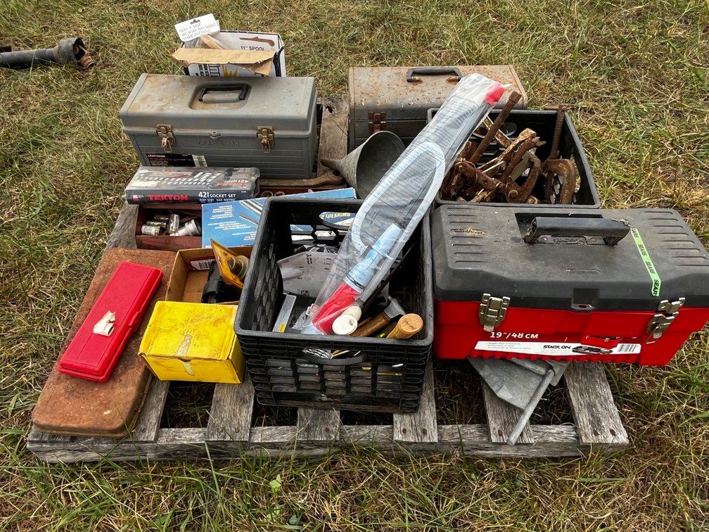 Pallet Lot of Mechanics Tools