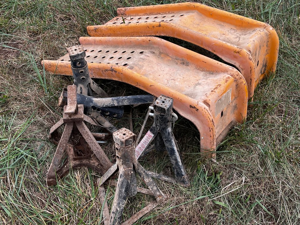 Jack Stands and Ramps