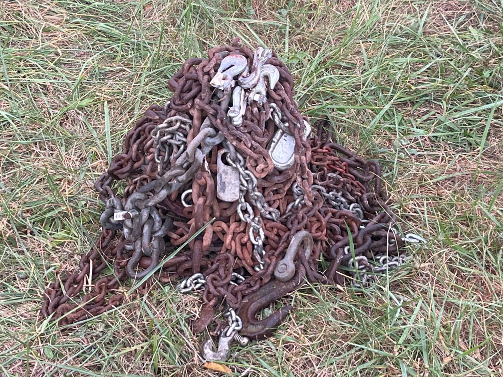Quantity of Misc Short Chains and Sizes
