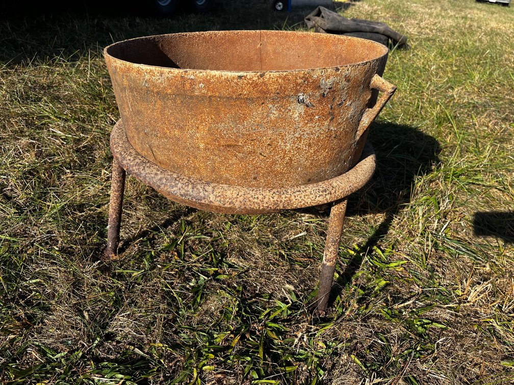Cast Iron Pot on Stand