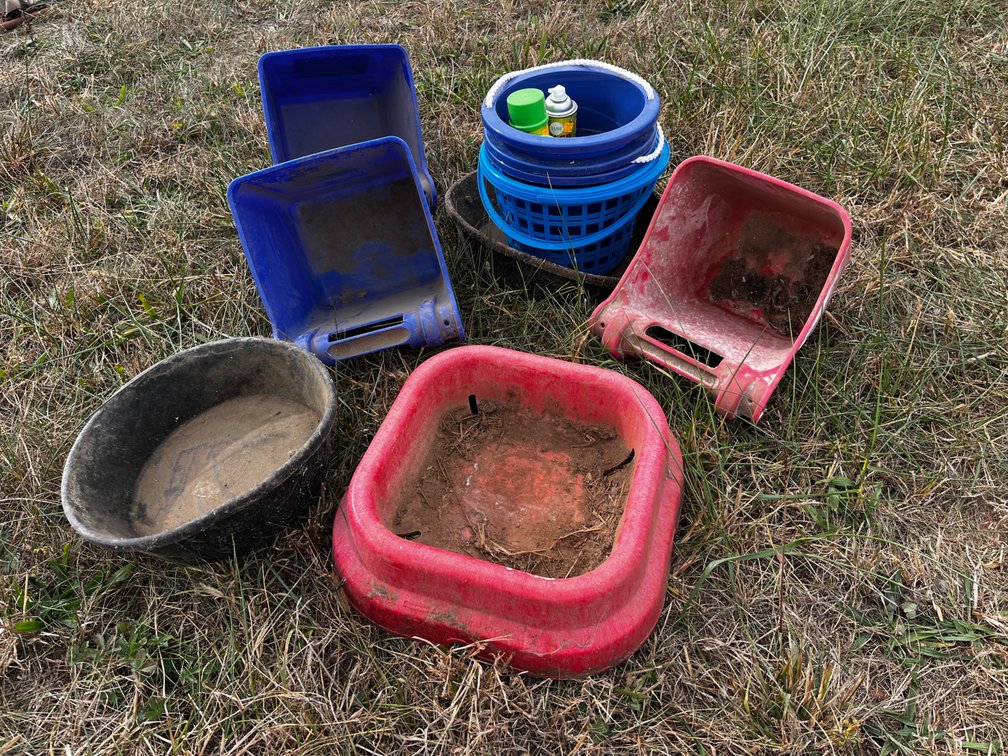 Feed Tubs