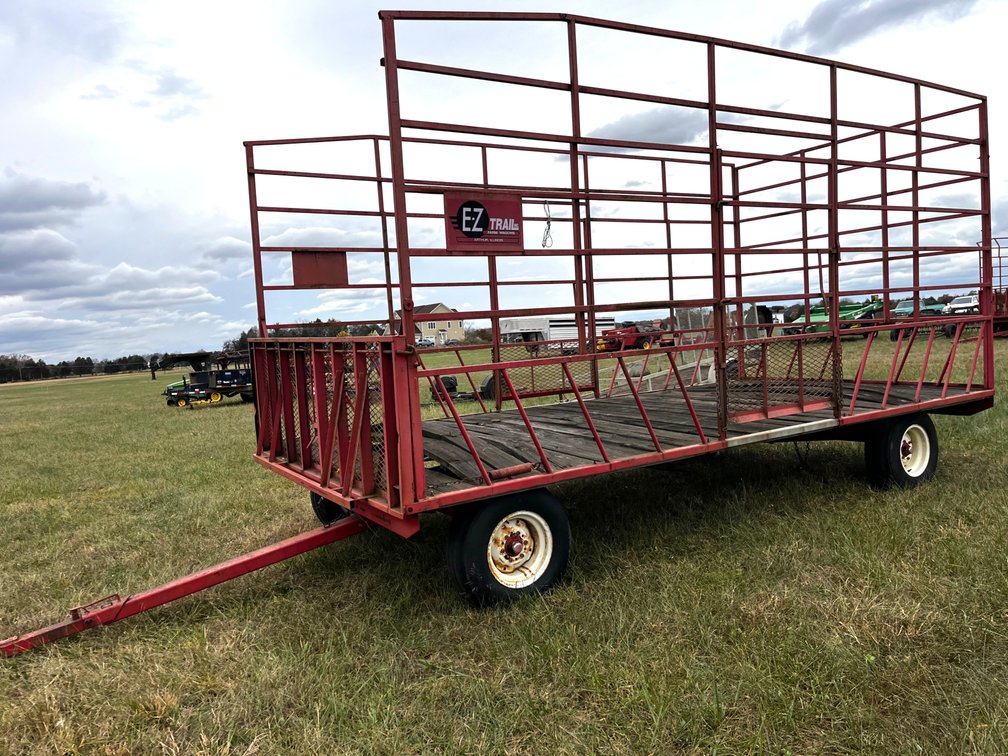 E-Z Trail Bale Wagon