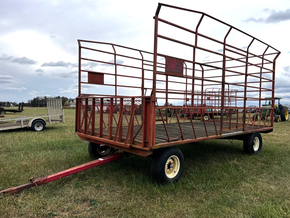 E-Z Trail Bale Wagon