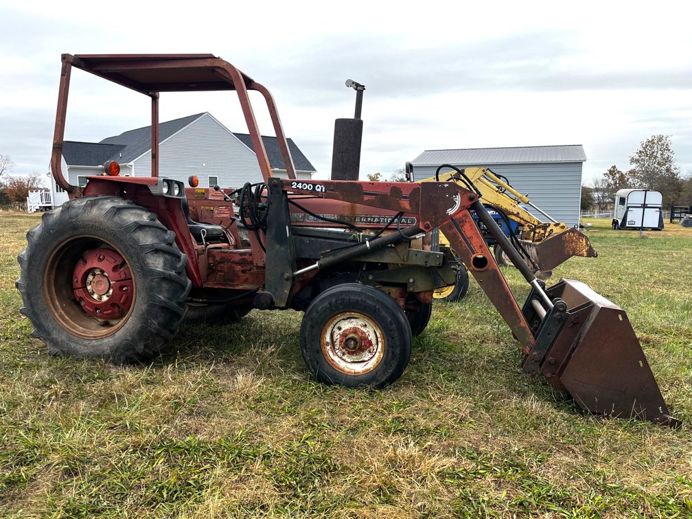 International 574 Tractor with 2400 QT Loader