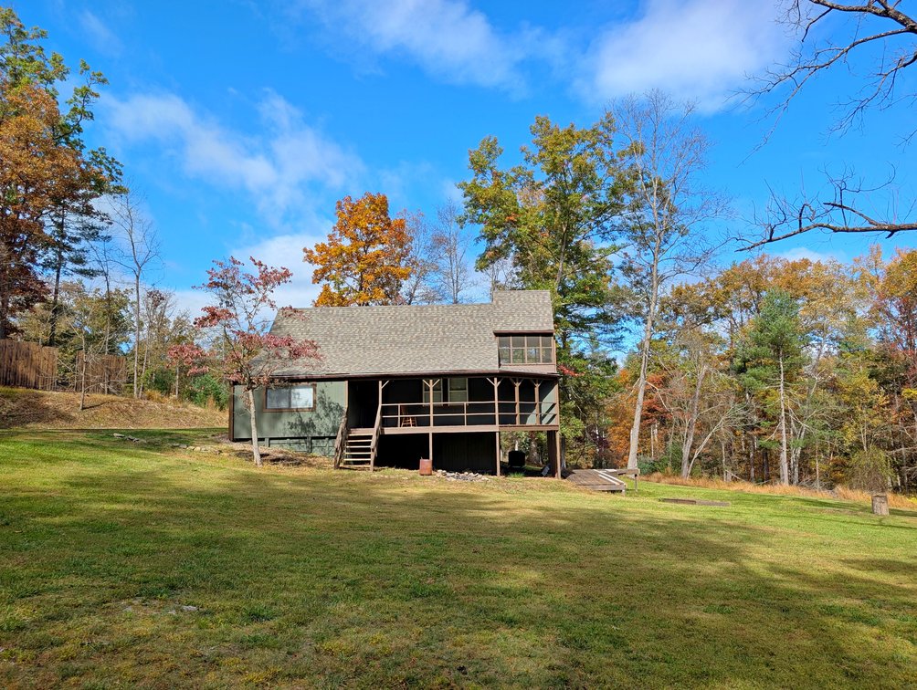 Image for Cabin On 5 Acres Near Broadway VA