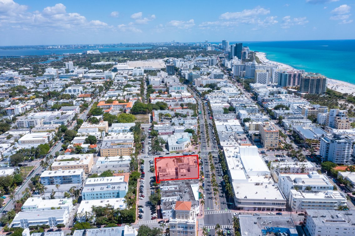 Image for Receiver Ordered Real Estate Sale - Miami Beach, FL