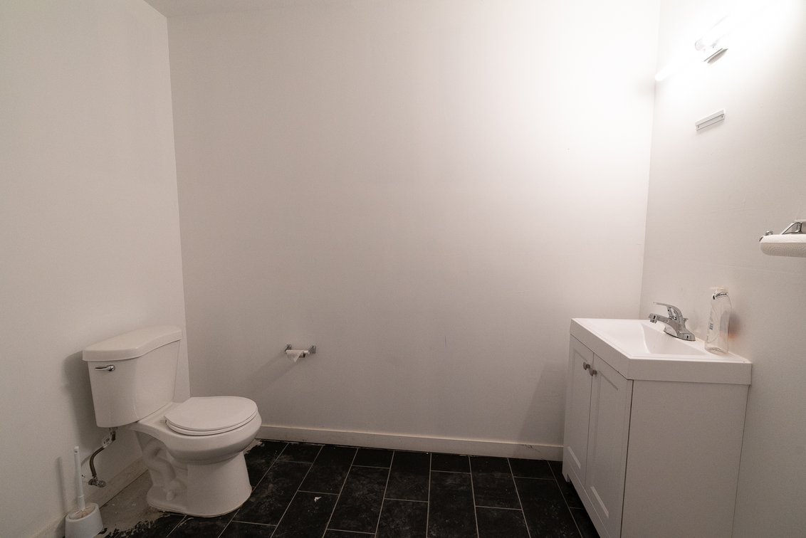Image for Receiver Ordered Real Estate Sale - Miami Beach, FL