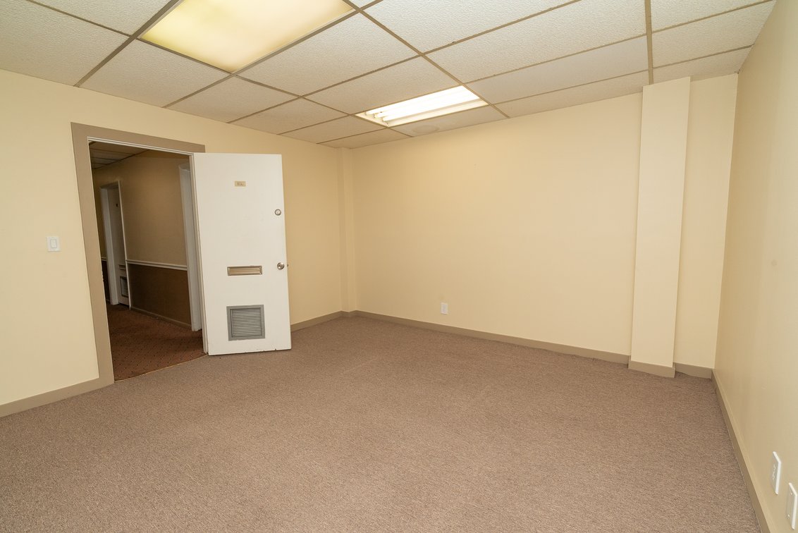 Image for Real Estate Auction By Order of Assignee - Oakland Park, FL