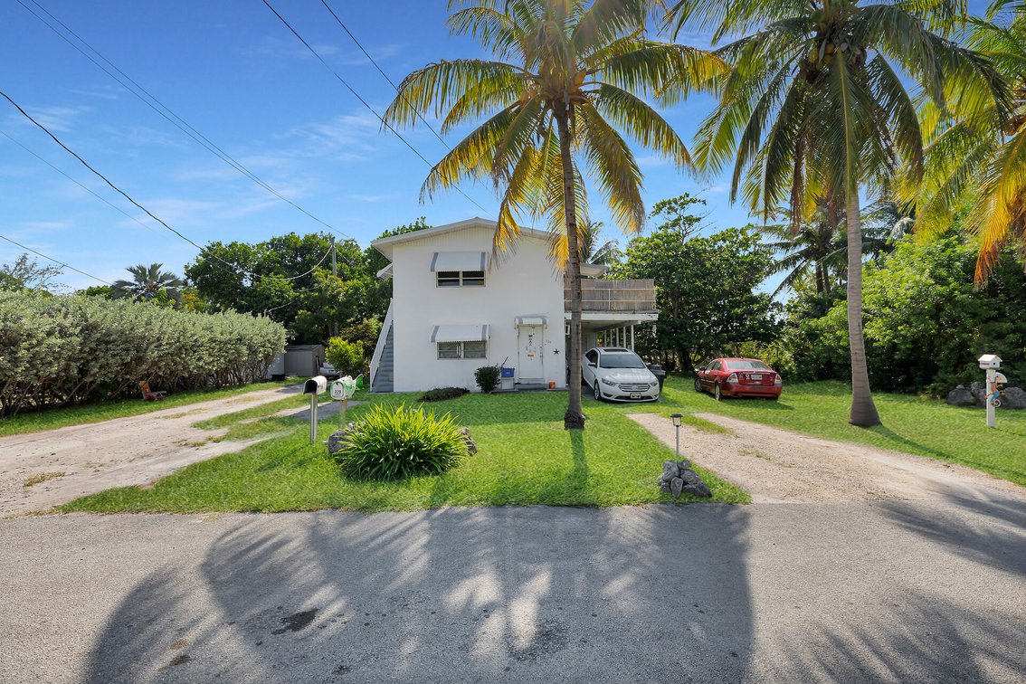 Image for United States Bankruptcy Auction - Duplex in Marathon, FL