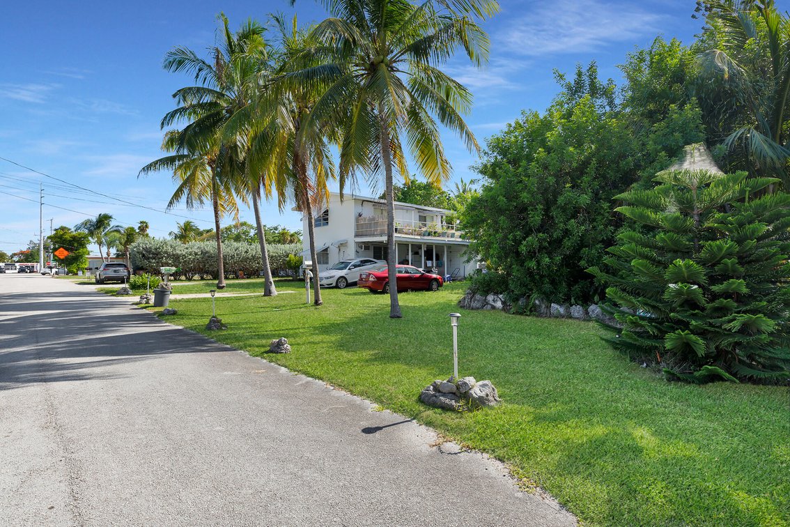 Image for United States Bankruptcy Auction - Duplex in Marathon, FL