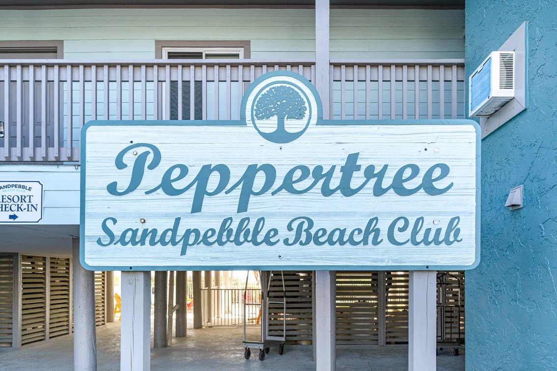 Image for Real Estate Auction - 11 Oceanfront Condo Units Offered in Bulk Purchase