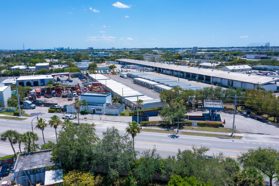 Image for Real Estate Sale - 1.35± Acre Fuel Service Facility with Retail Building and Outdoor Storage
