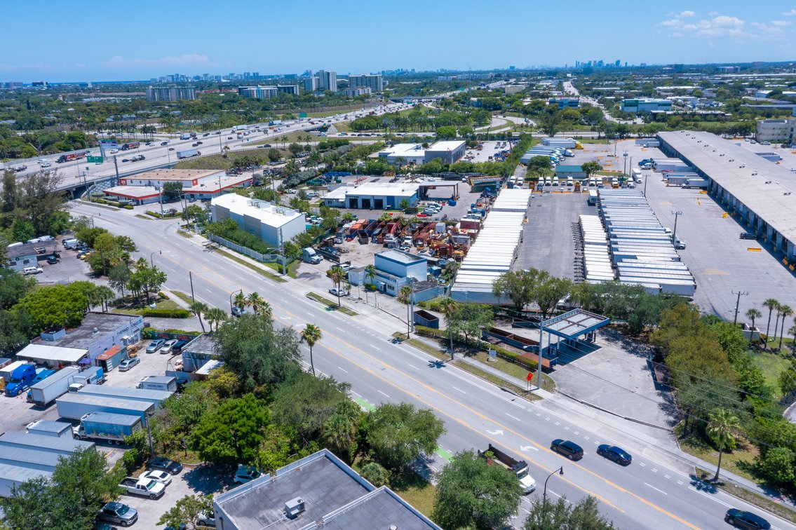 Image for Real Estate Sale - 1.35± Acre Fuel Service Facility with Retail Building and Outdoor Storage