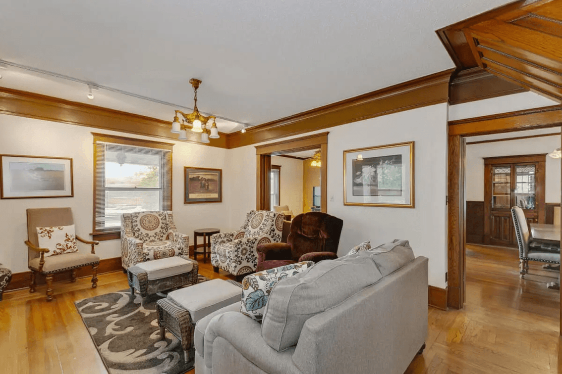 225 N Atchison, El Dorado, KS 67042: 4 Bedroom 2.5 Bathroom Classic Home photo 4