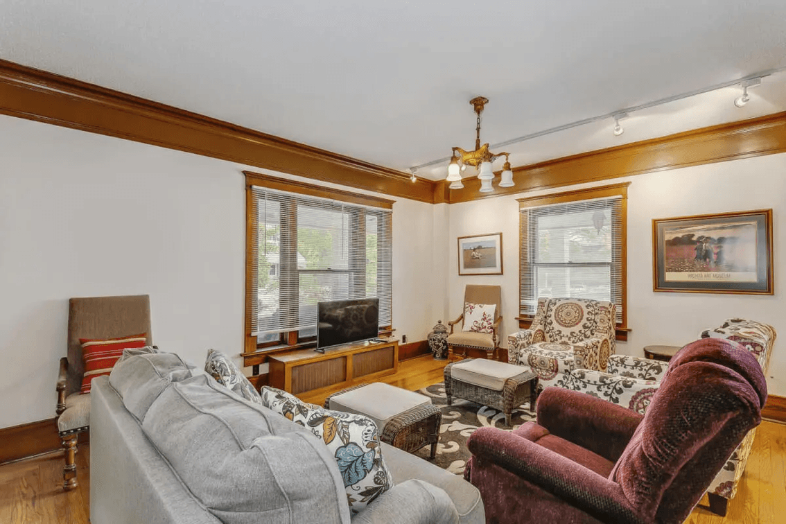 225 N Atchison, El Dorado, KS 67042: 4 Bedroom 2.5 Bathroom Classic Home photo 5