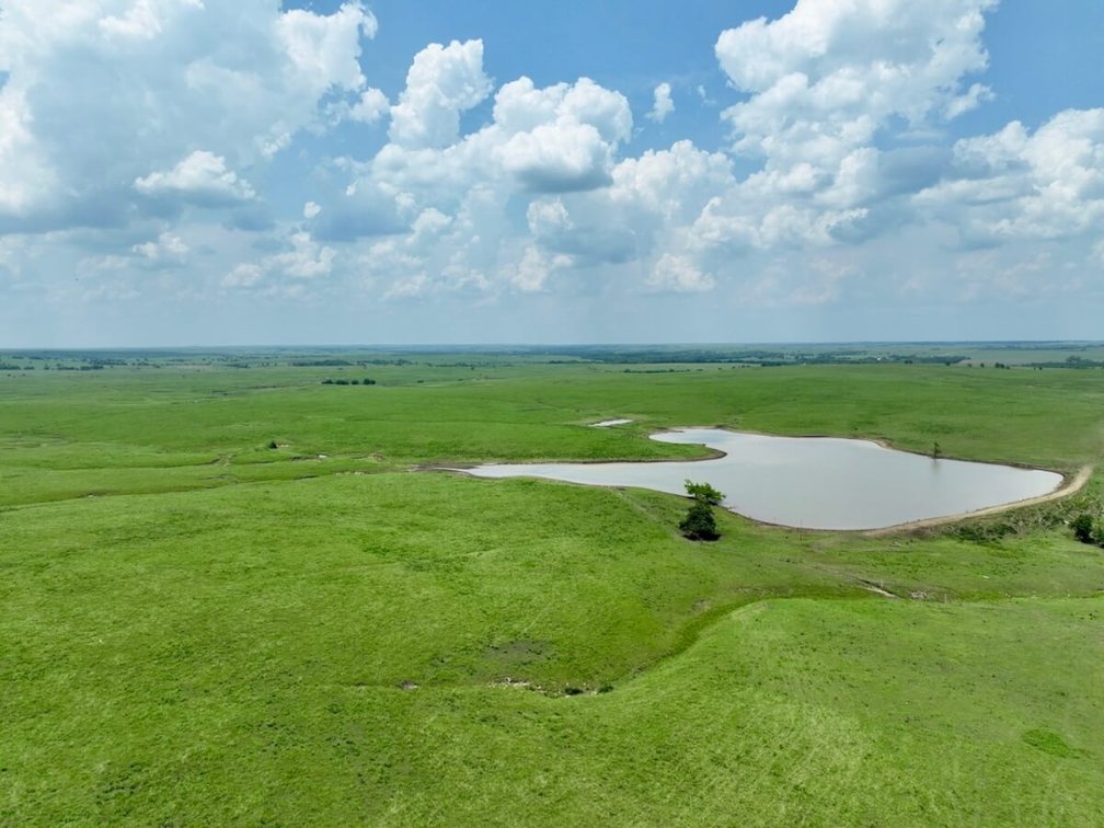 595 Acres Native Flint Hills Pasture Near Madison in Greenwood County, Kansas photo 1