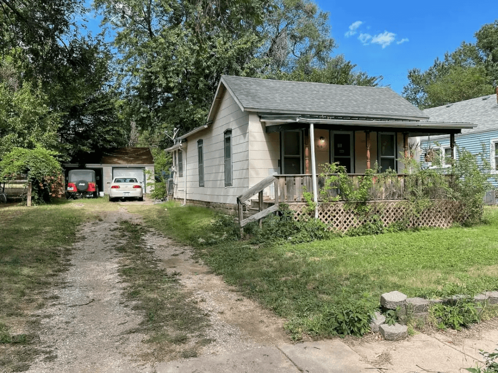El Dorado, Kansas Multi-Property Online Only Real Estate Auction photo 2