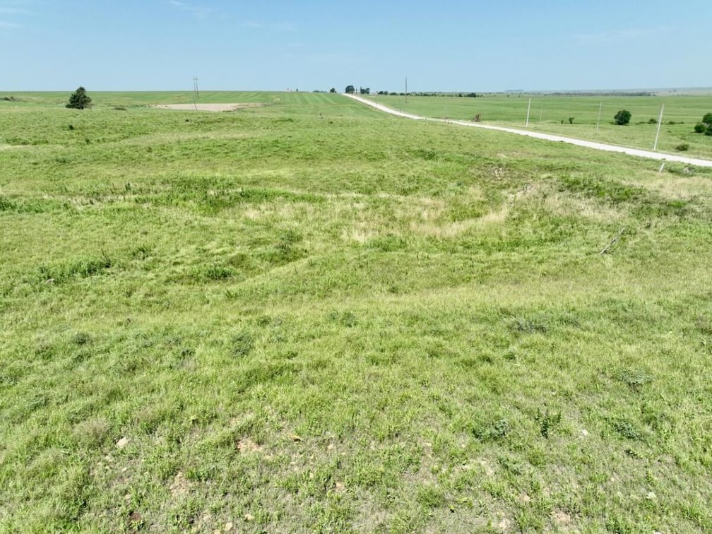 149 Acres Native Flint Hills Pasture North of Eureka, Kansas photo 6
