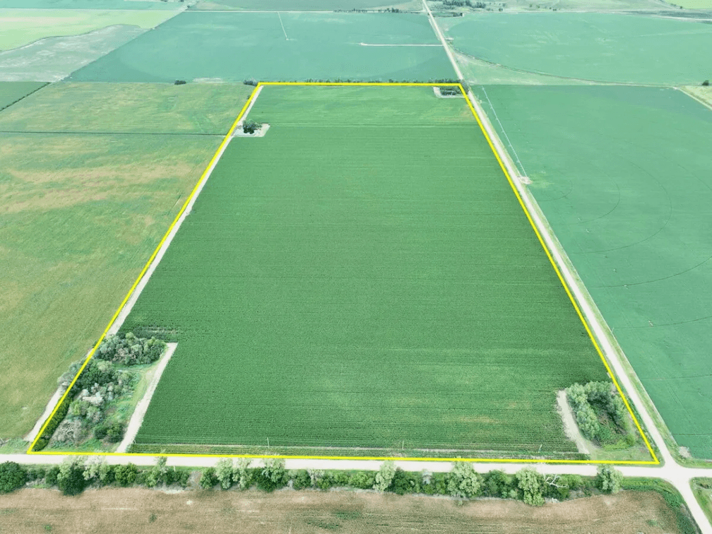 320 Acres Irrigated Farm Ground Near Mount Hope, Harvey County, Kansas – Selling in 3 Tracts photo 2