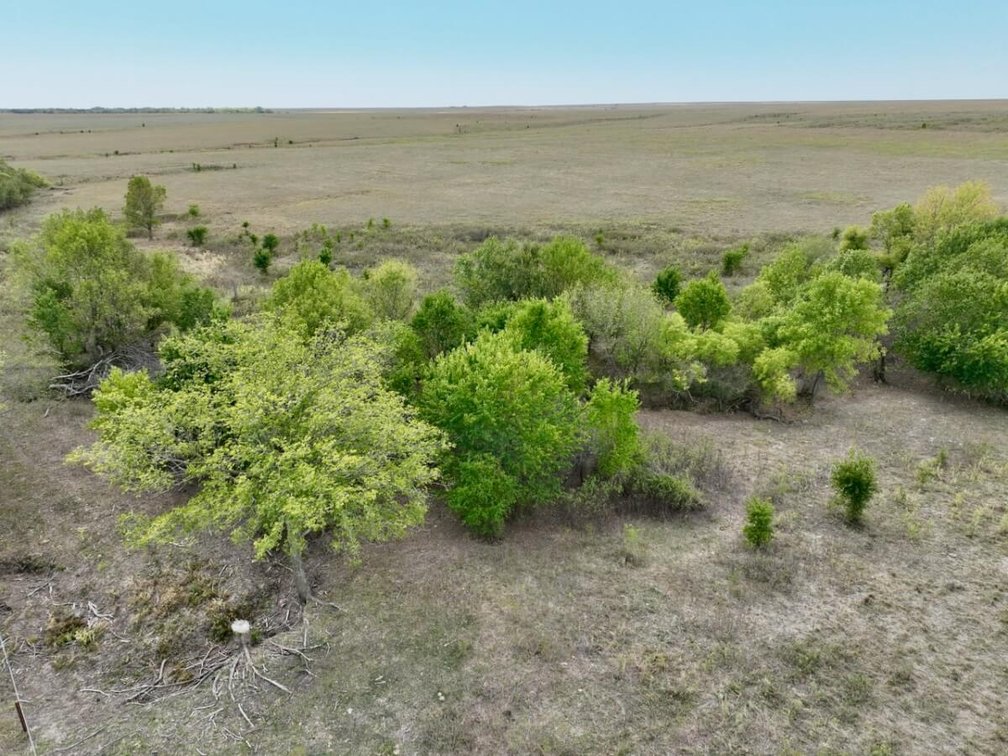 240+- Acres Flint Hills Pasture Between Cassoday and Burns in Butler County, Kansas photo 5