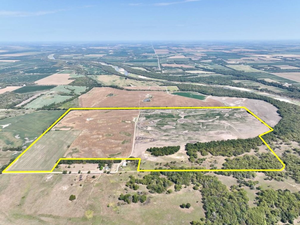 486+- Acres Southwest of Winfield in Cowley County, Kansas Selling in 3 Tracts – Tillable, Pasture, River & Hunting photo 5