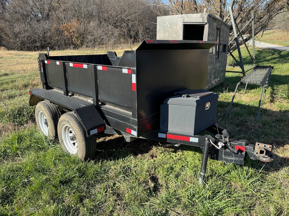 Farm & Ranch Equipment Auction, Fall River Kansas photo 2