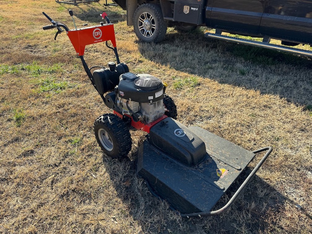 Farm & Ranch Equipment Auction, Fall River Kansas photo 5