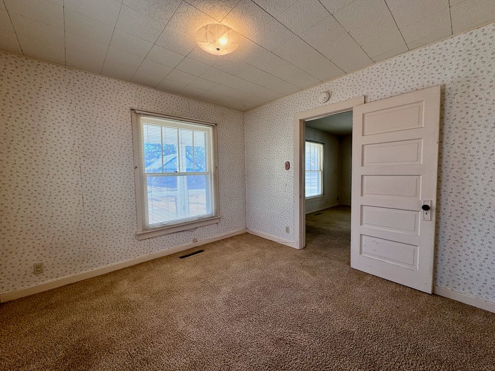 816 W 3rd Ave, El Dorado, KS 67042 – 2 Bed 1 Bath Home photo 10